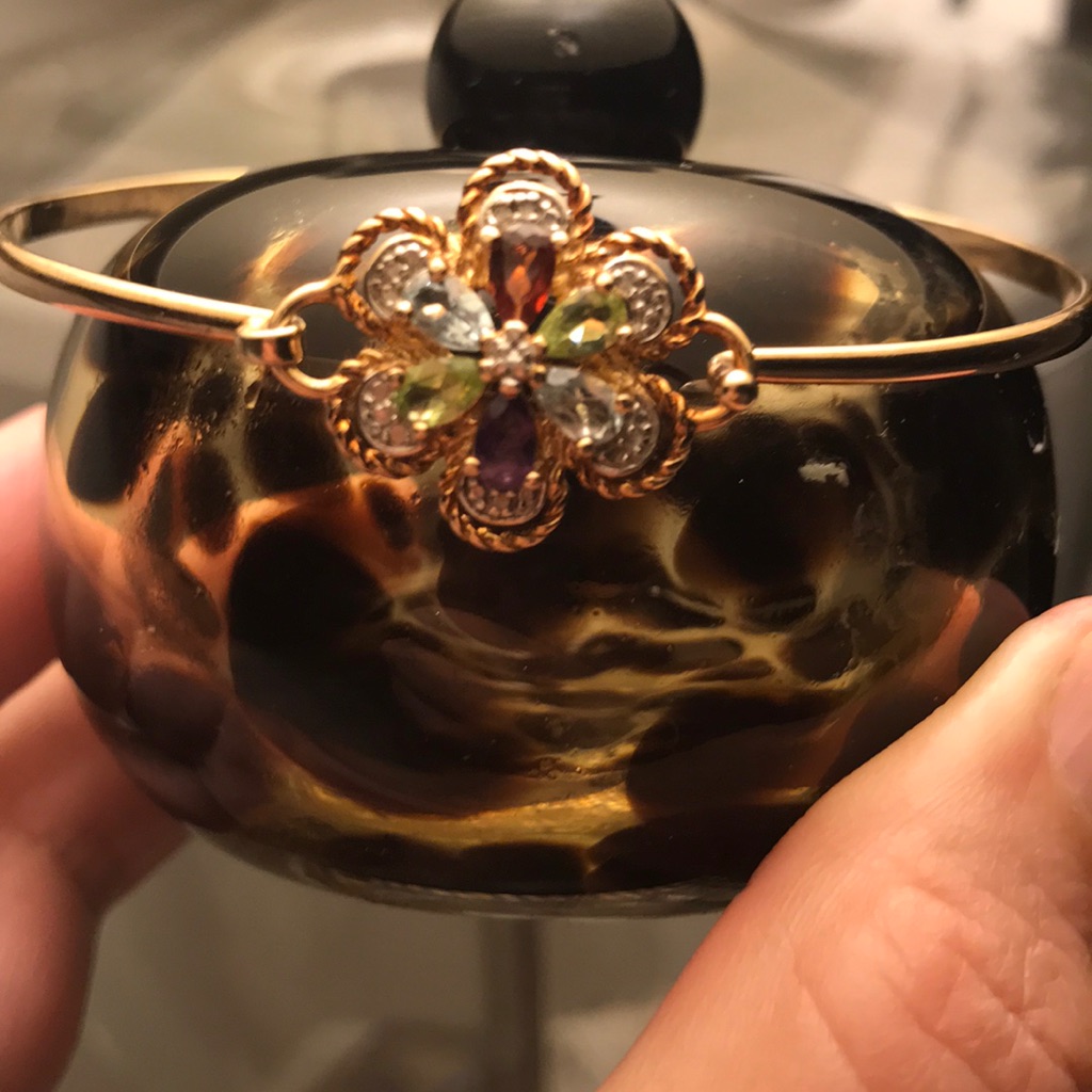 Pretty Gold Bracelet With Semi Precious Stones